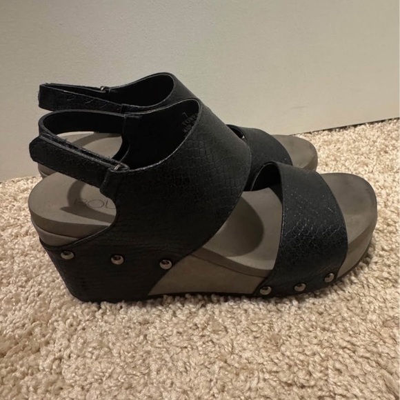 Corky Wedges Bundle - 3 Pairs Total (Size 7) - Picture 5 of 6